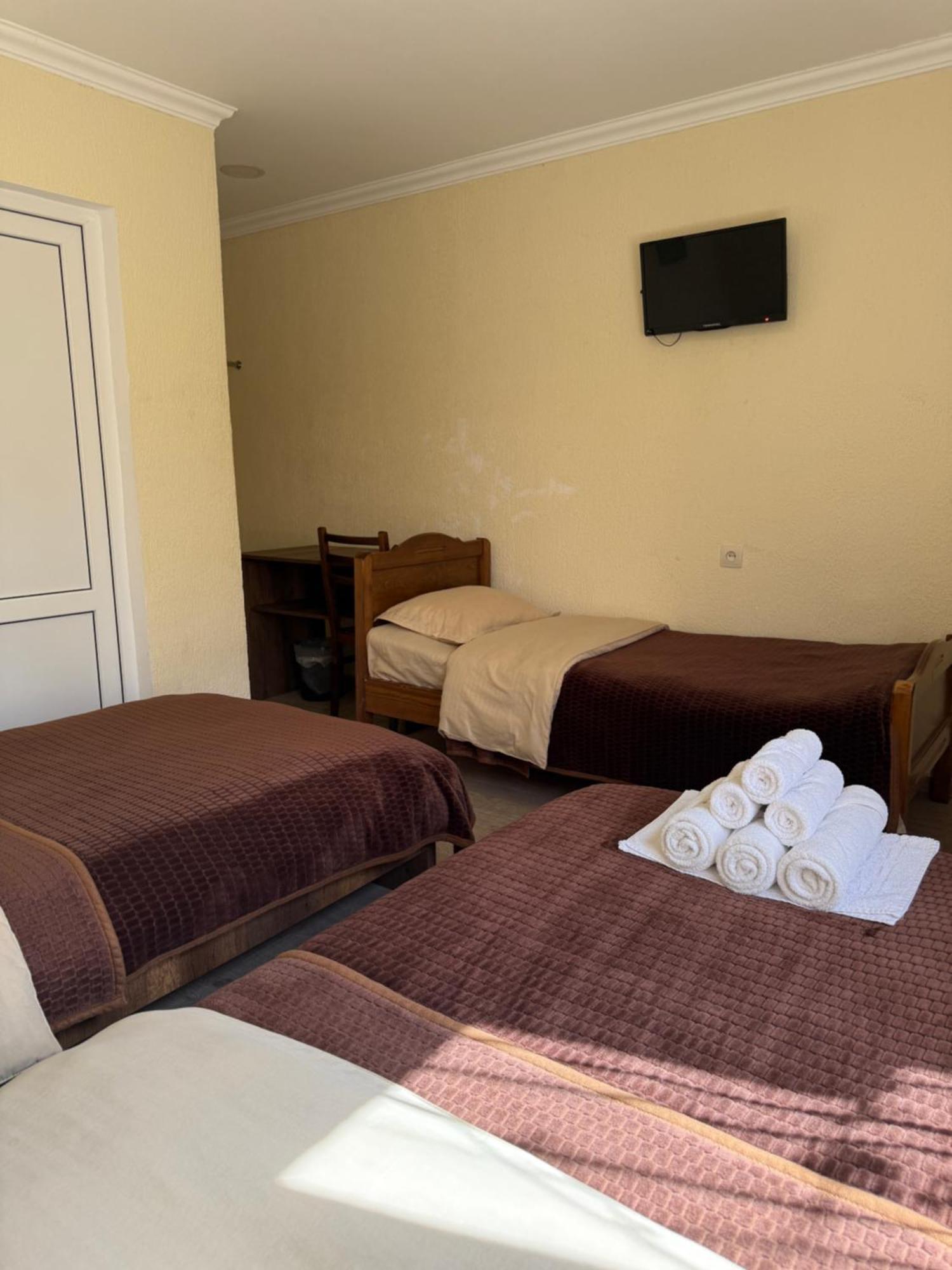 Hotel Villa Eniseli ภายนอก รูปภาพ