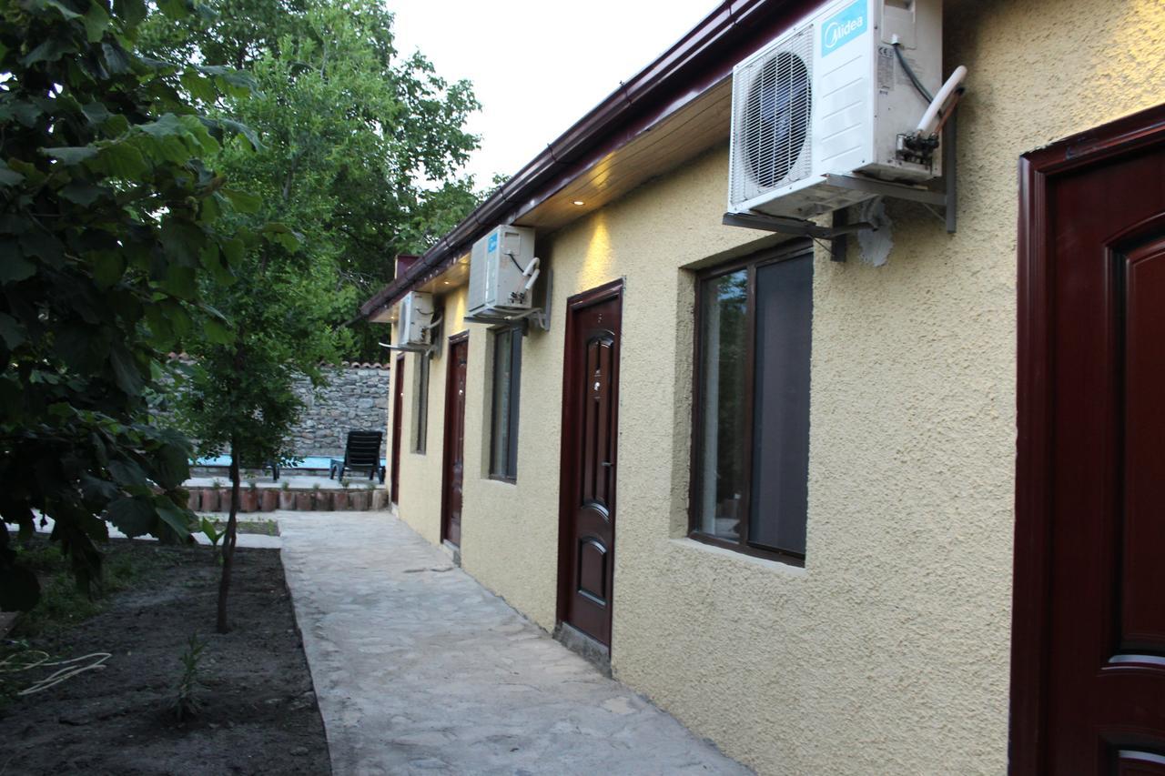 Hotel Villa Eniseli ภายนอก รูปภาพ